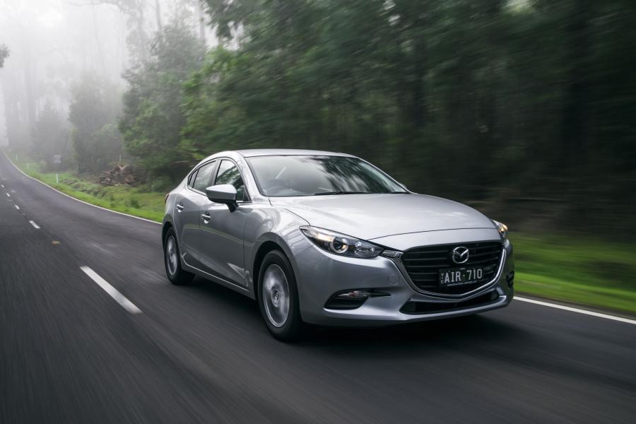  Mazda3 SP25 Astina Sedan (BM) 2016 года  (AU) (фото 30 из 56)